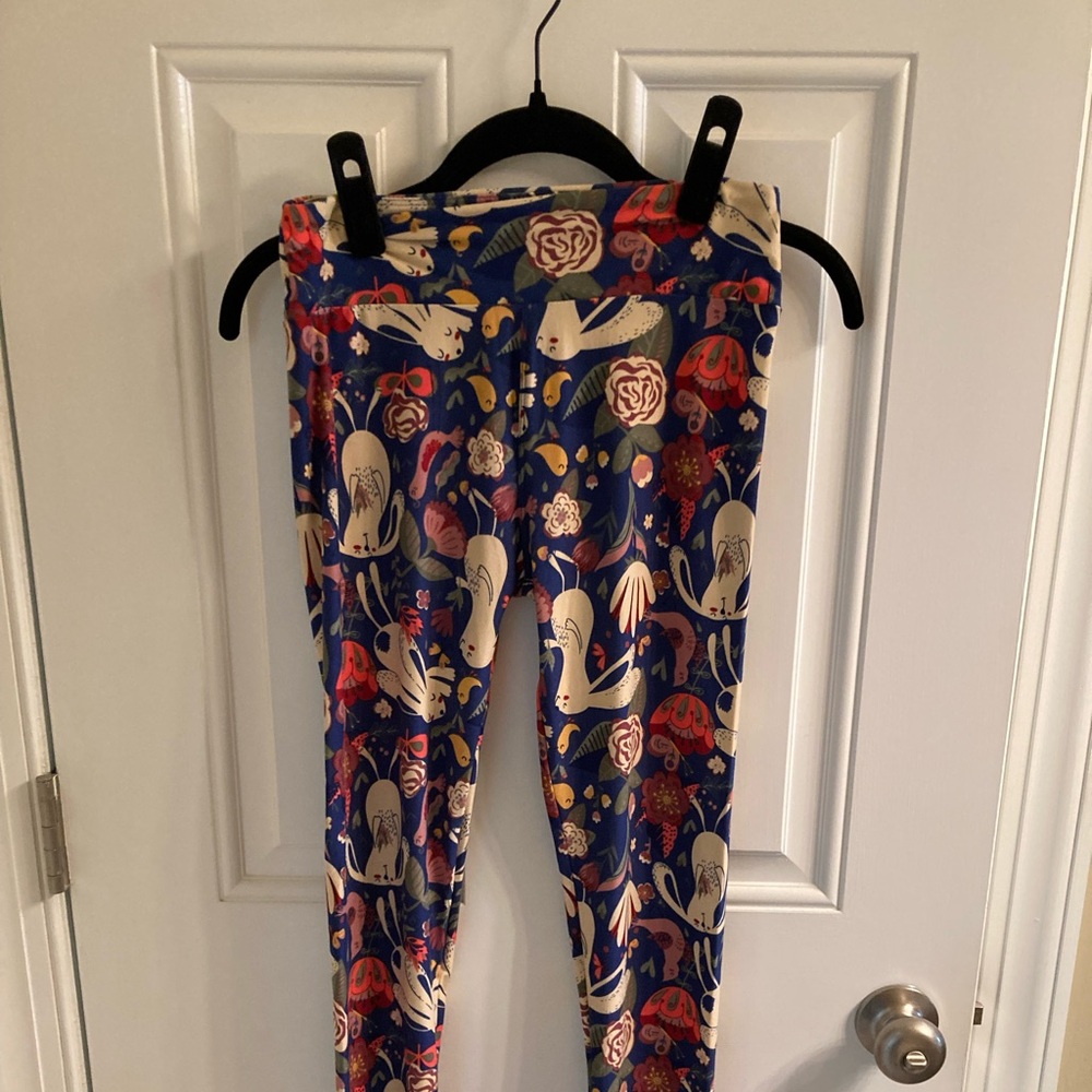 Cute Lularoe Spring/Easter Leggings
